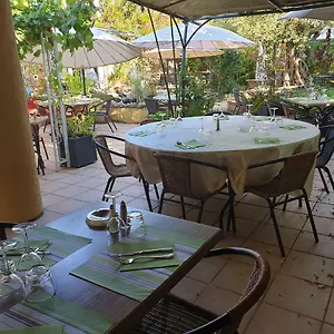 https://lalcove-hotel-restaurant.midi-pyreneeshotels.com